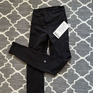 Lululemon Wunder Train High Rise Tight 28”